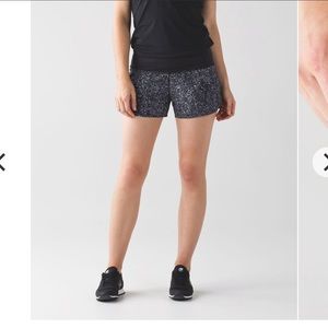 ISO lululemon run times short 4 inch